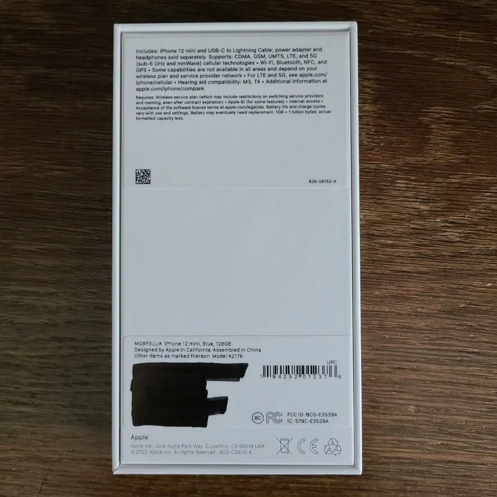 Apple empty box